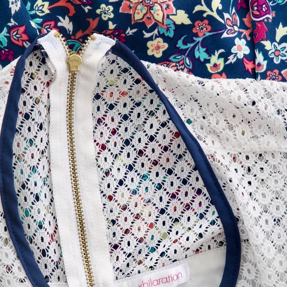 Casual Floral Dress - Picture 3 of 4